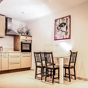 Appartamento Wohnen Im Herzen Von Budget, Vienna